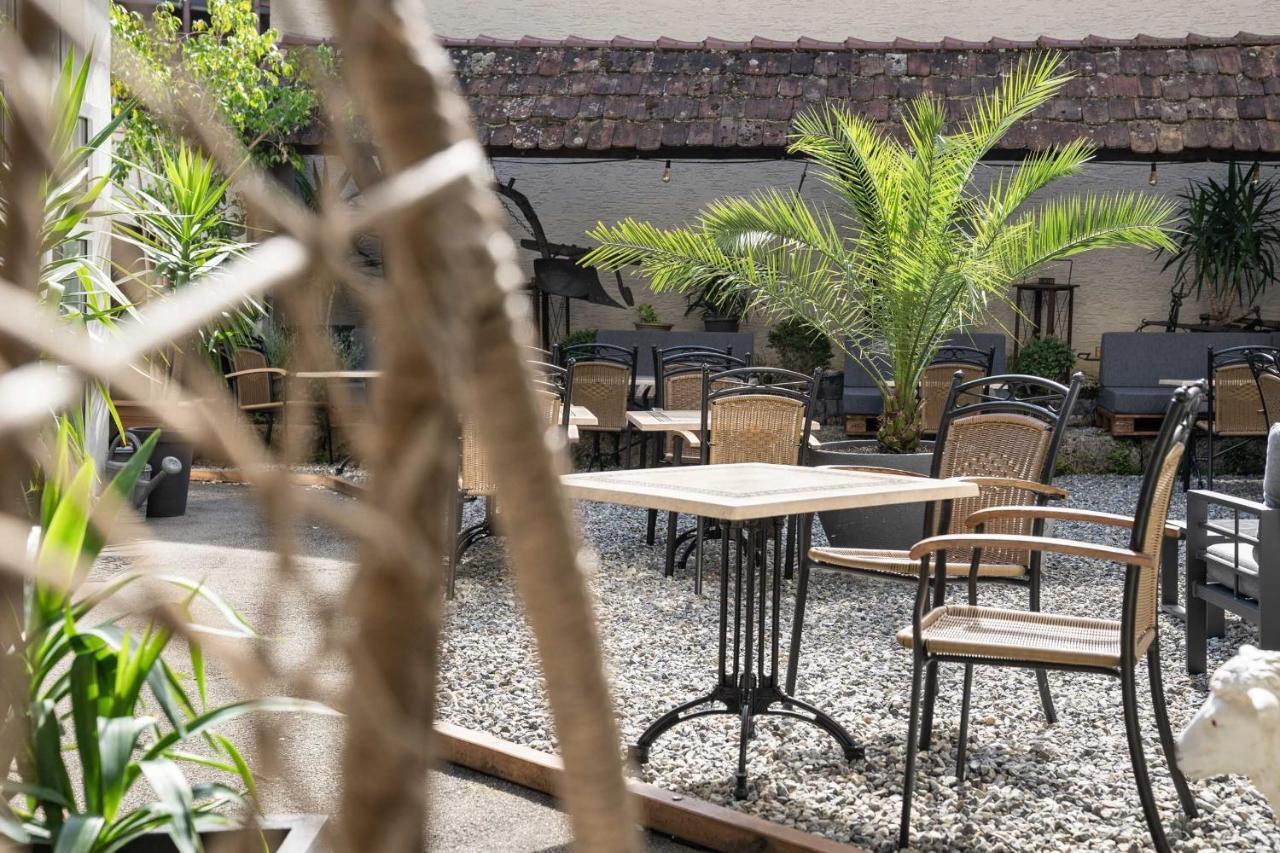 Flair Hotel Vier Jahreszeiten Bad Urach Ngoại thất bức ảnh