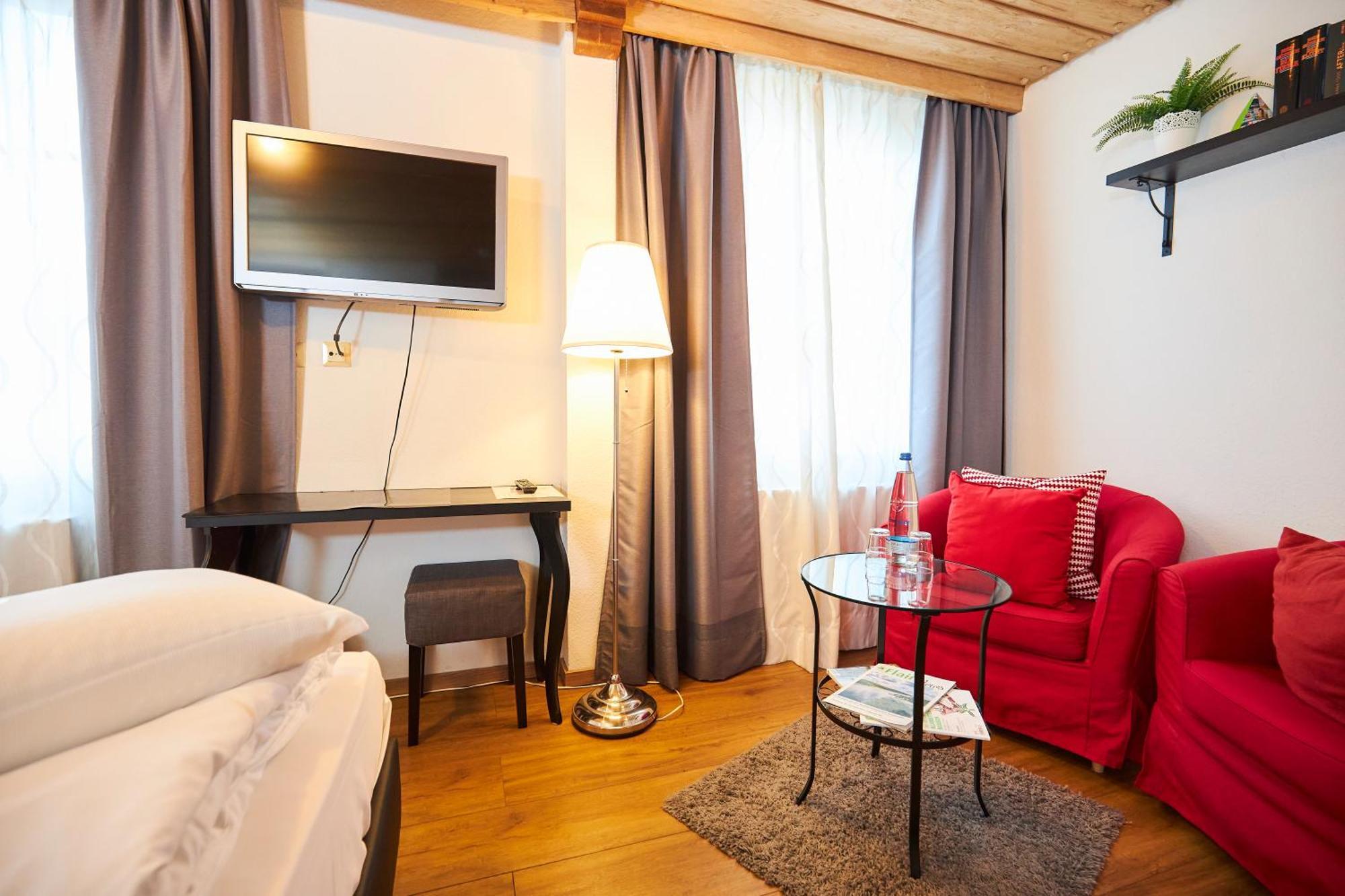 Flair Hotel Vier Jahreszeiten Bad Urach Ngoại thất bức ảnh