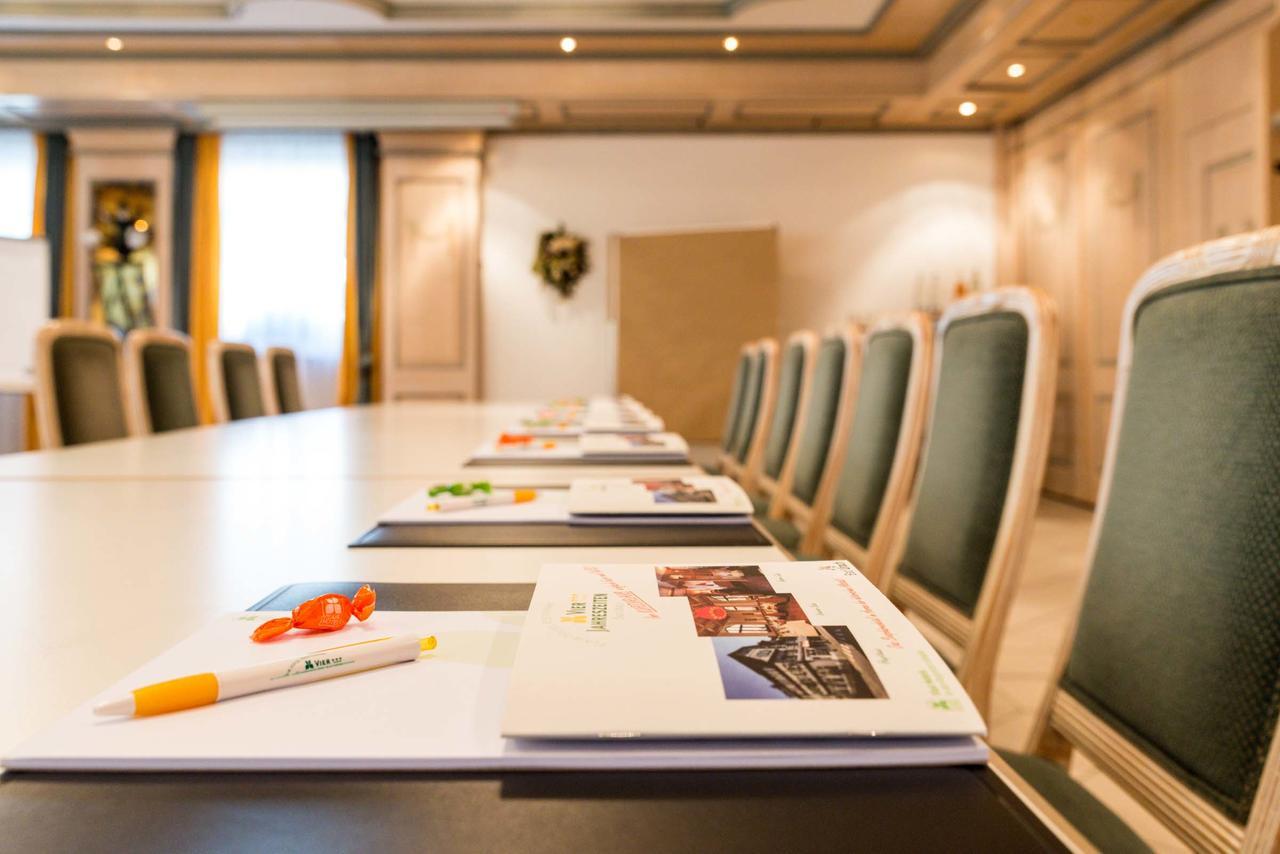Flair Hotel Vier Jahreszeiten Bad Urach Ngoại thất bức ảnh